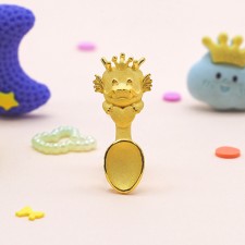 용 수저 돌반지